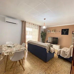 https://apartamento-turistico-en-el-centro.top-hotels-tarragona.com